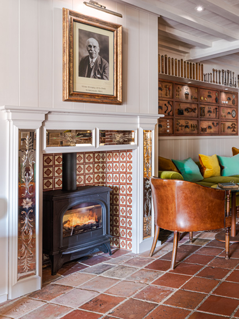 Henry's Bar, Byfords